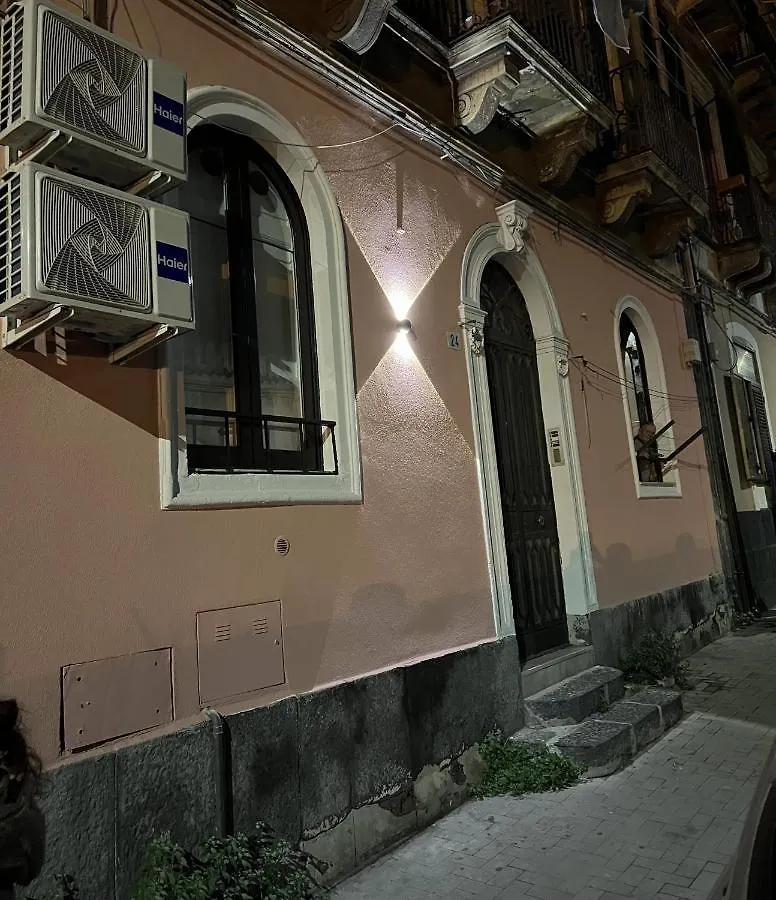 Apartamento Simo'S Houses Catania Italia